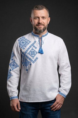 Сучасна чоловіча вишиванка з асиметричним блакитним орнаментом "Небесна асиметрія" 44 VV-86 фото