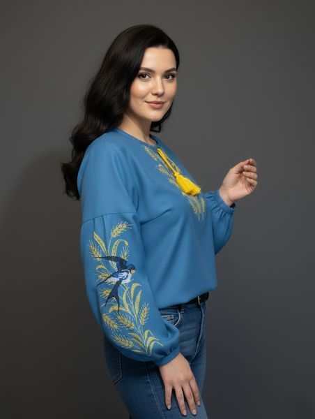 Жіноча блакитно-синя вишиванка з ідеальним орнаментом "Ластівки в колосі" 36 SS-50 фото